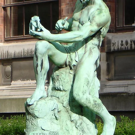 Jardin Du Luxembourg à Appartamento